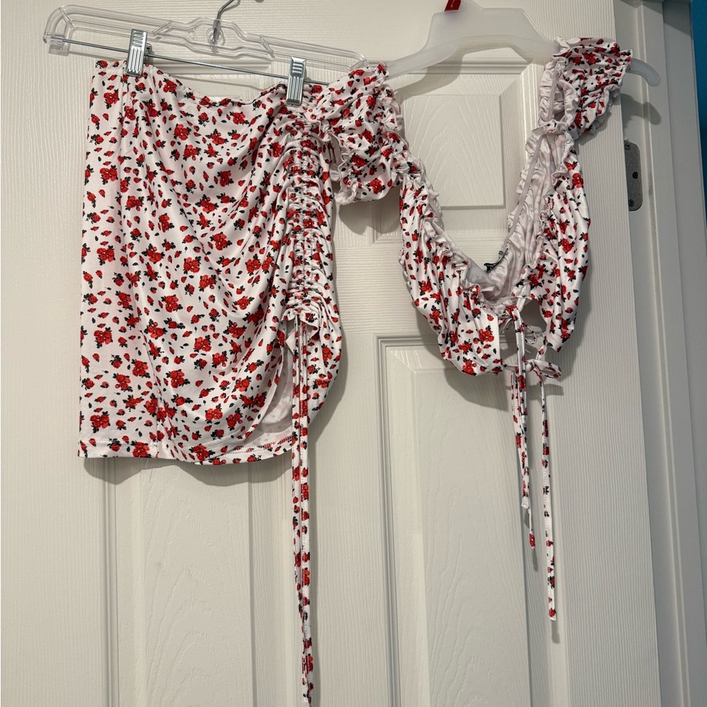 Floral Red and White Women's Skirt